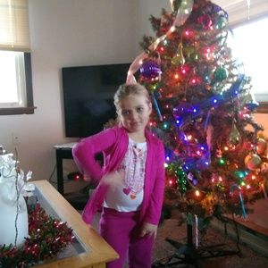 Meet your Posher, Sharon